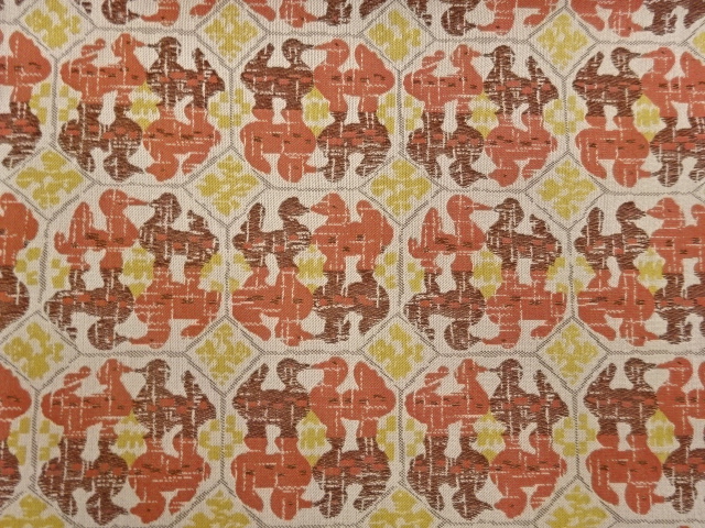  抽象向かい動物模様織出し開き名古屋帯（額縁仕立て）